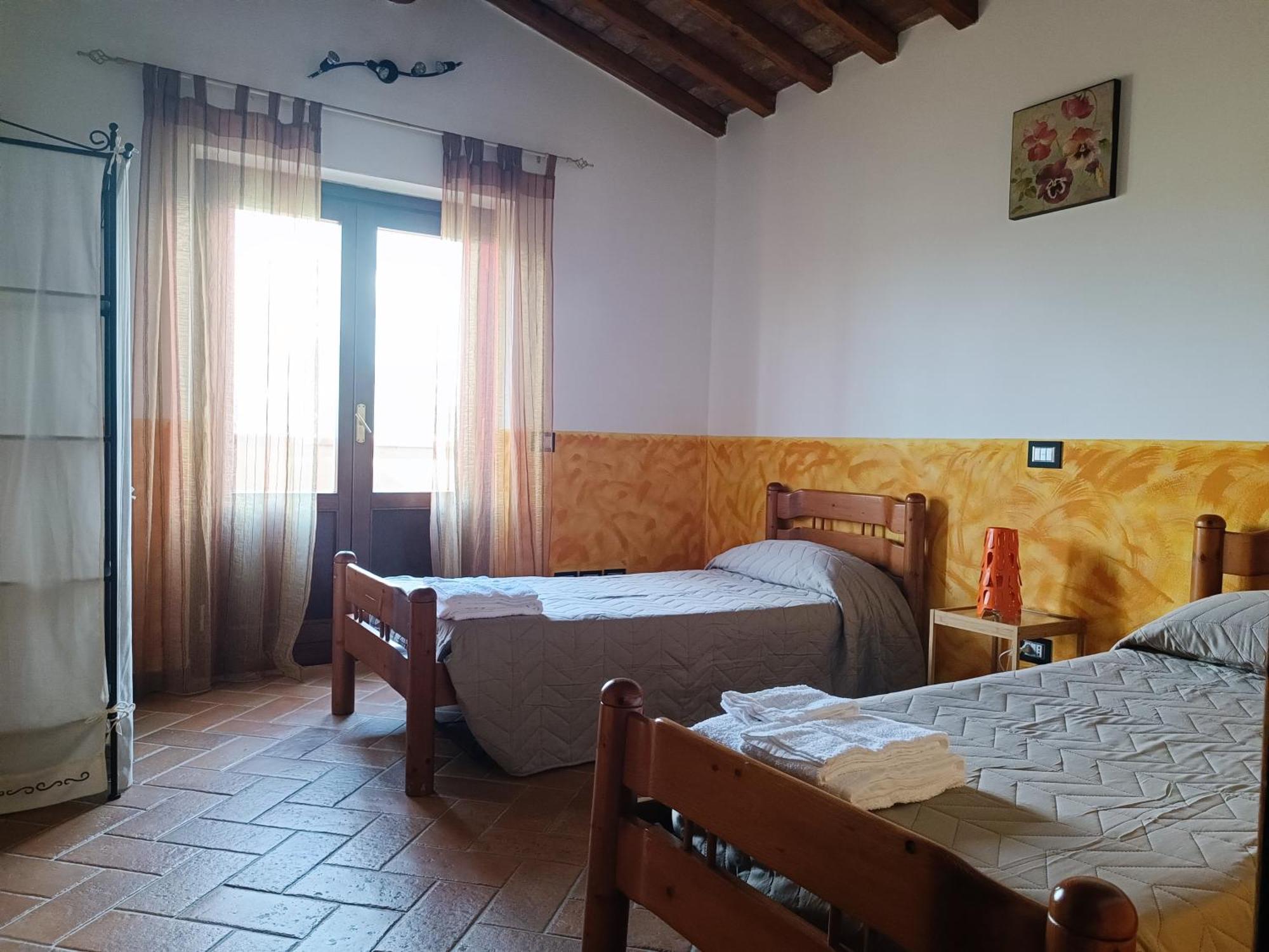 Appartamento Farfollie Pescia Romana Buitenkant foto